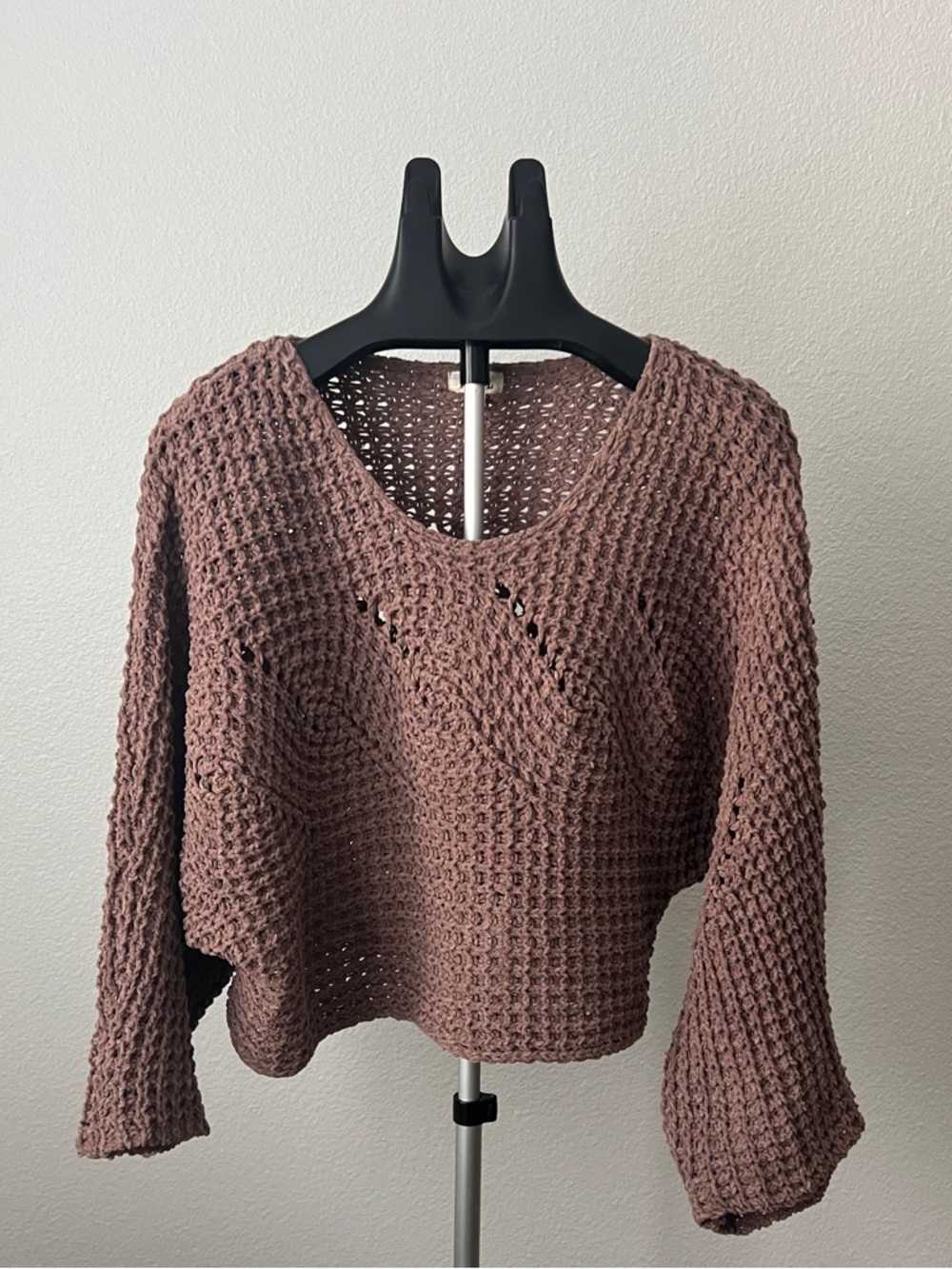 POL YST 586 Cropped Open Knit Sweater Boho Bell Sleeve Mauve Size S